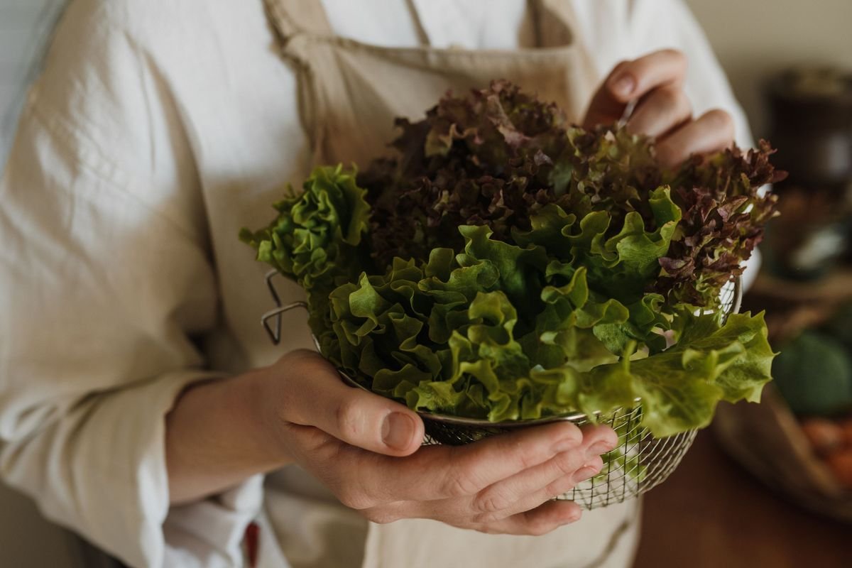 How to Grow Your Own Food in a Small Apartment
